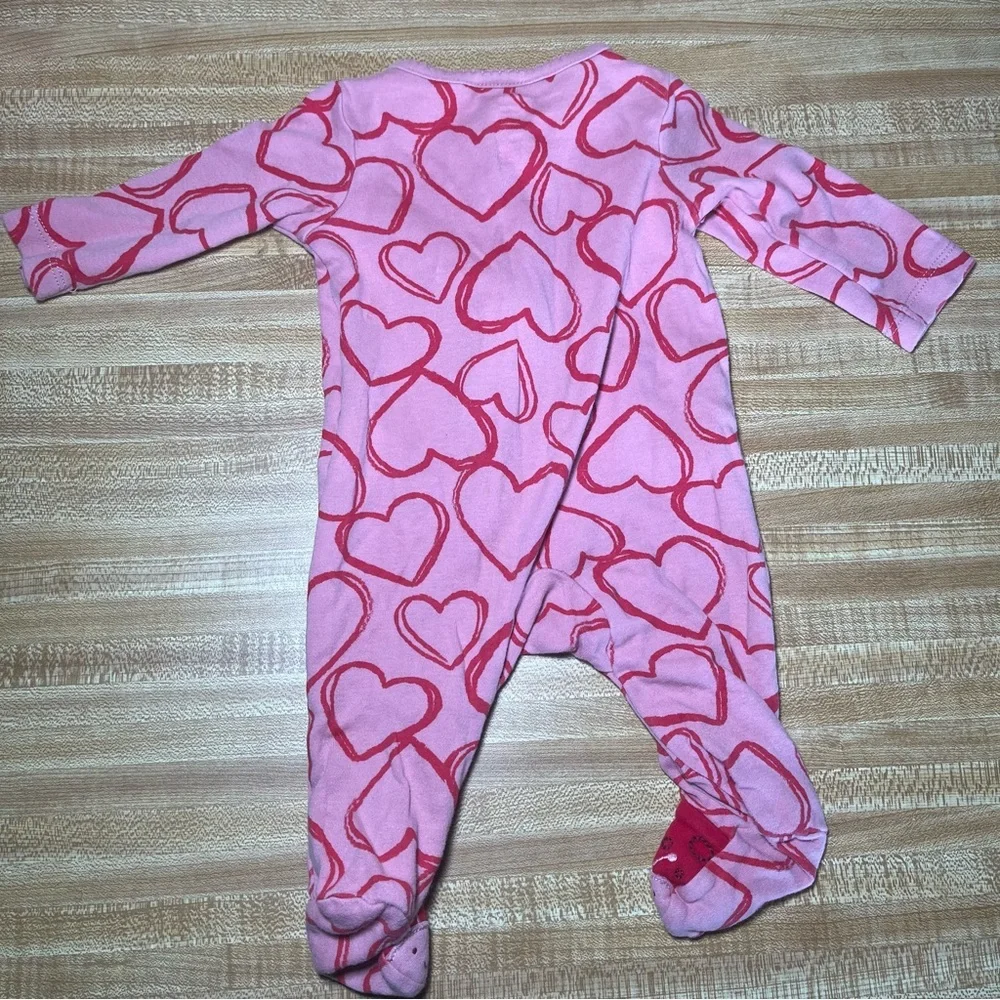 Assorted baby girls Pajamas/onesies Bundle - Picture 16 of 16